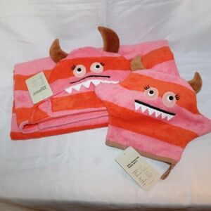 West Elm. Veritas Girl Monster Wash Mitt & Hooded Towel.
